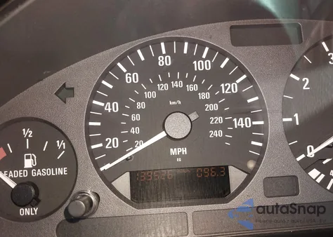 1998 BMW 328I из США, поврежденный, VIN WBACD4323WAV57149